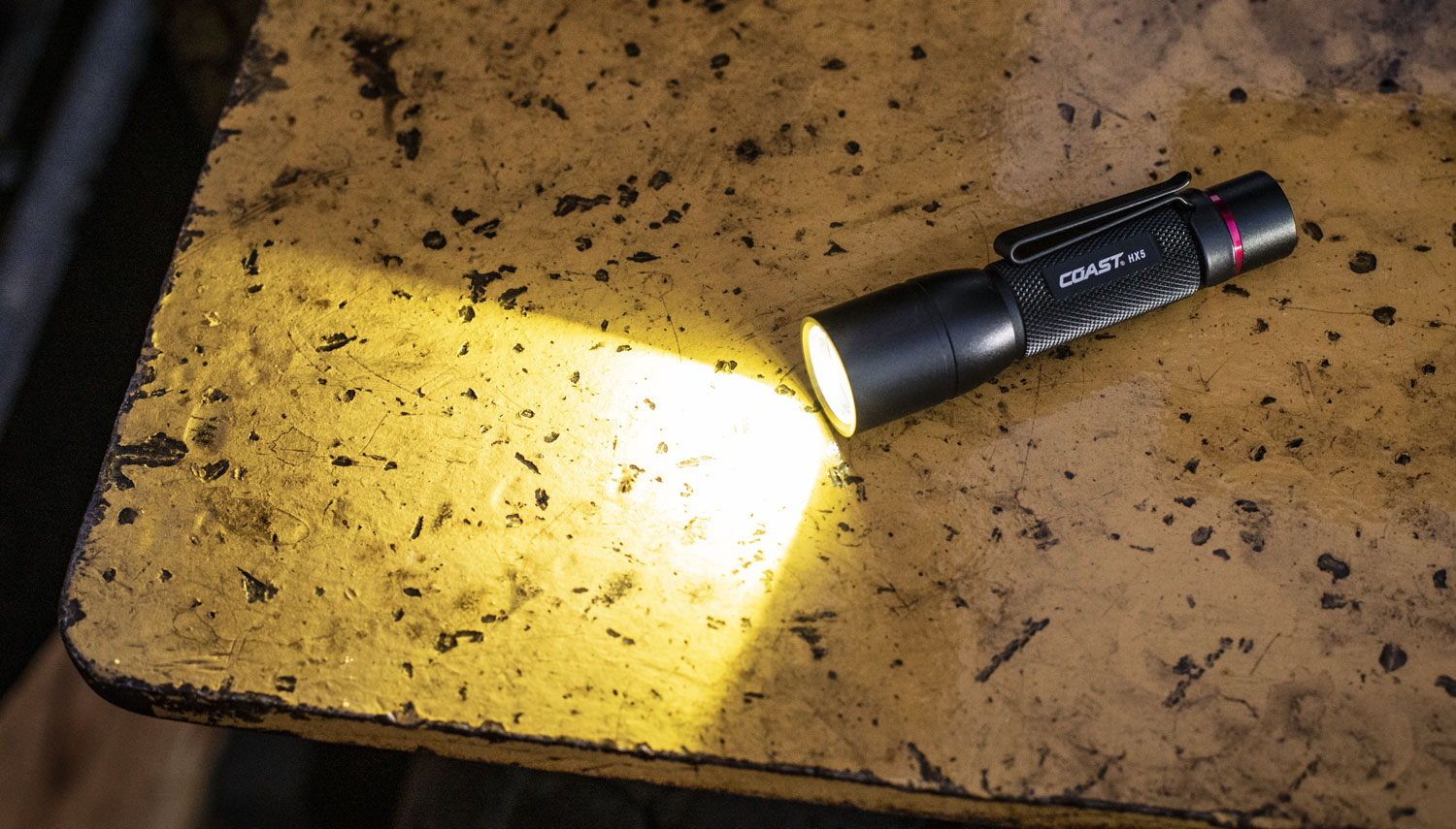 Coast LED Taschenlampe HX5